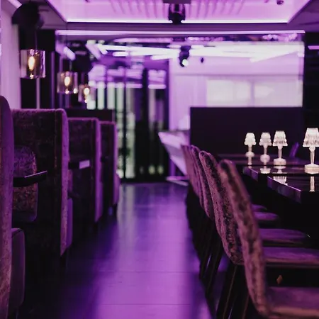 The Place Boutique & Design * 弗拉绍