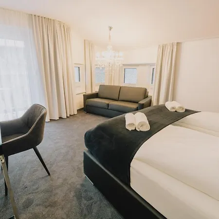 The Place Boutique & Design *