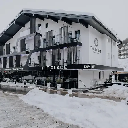 ホテル The Place Boutique & Design フラッハウ