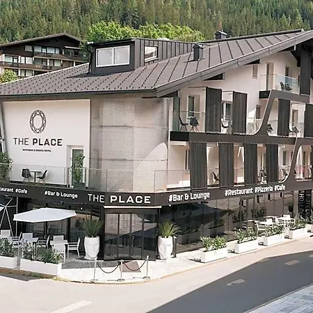 The Place Boutique & Design Hotell *