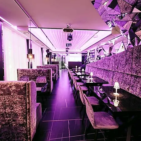 Hotell The Place Boutique & Design *
