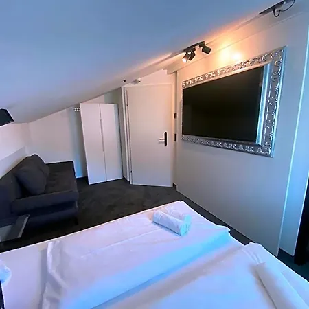 Hotell The Place Boutique & Design *